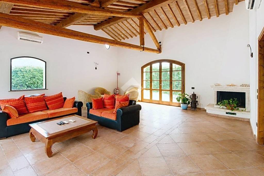 casa indipendente in vendita a San Giuliano Terme in zona Arena-Metato