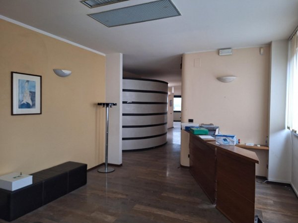 ufficio in vendita a San Giuliano Terme in zona Ghezzano