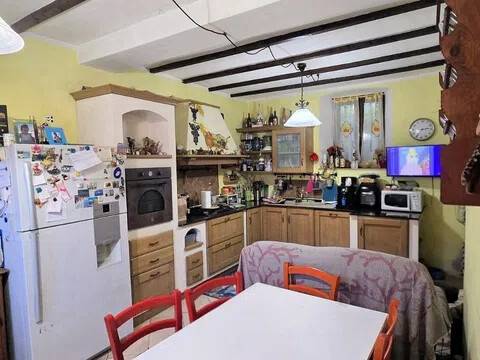 casa indipendente in vendita a San Giuliano Terme in zona Molina di Quosa