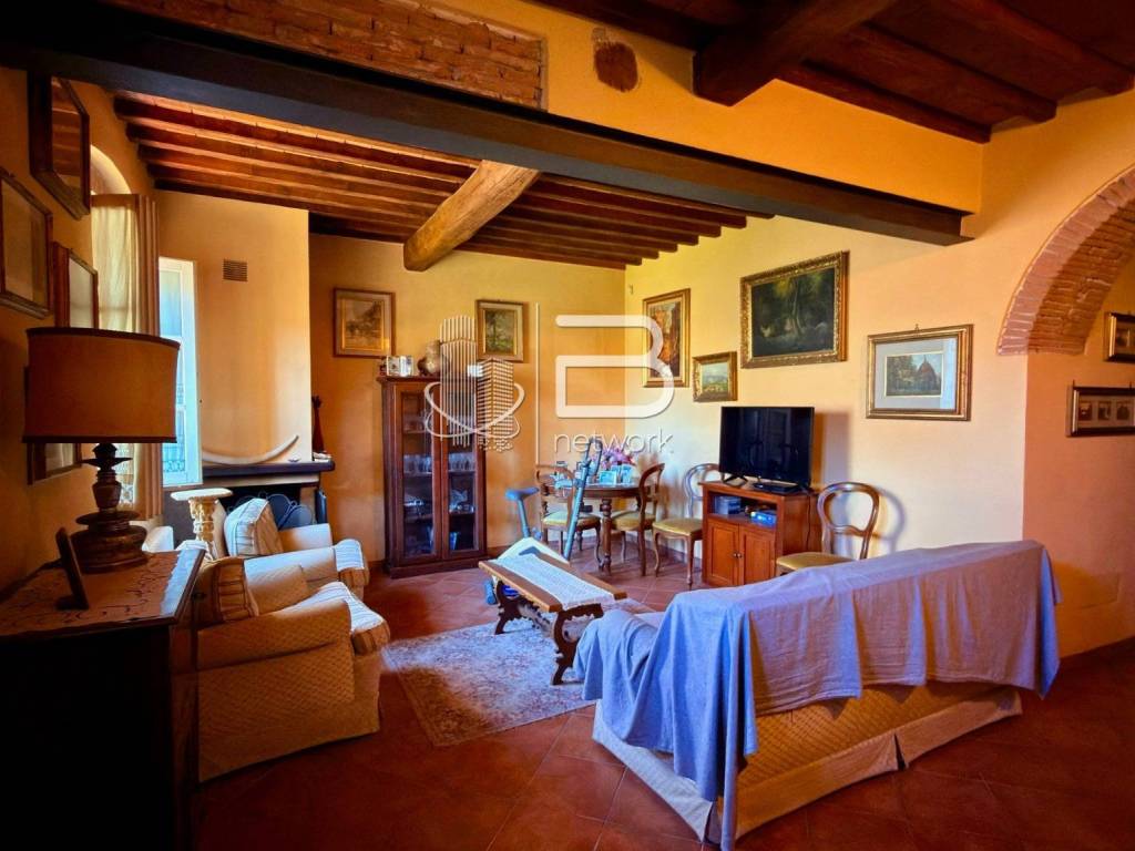 casa indipendente in vendita a San Giuliano Terme in zona Pontasserchio