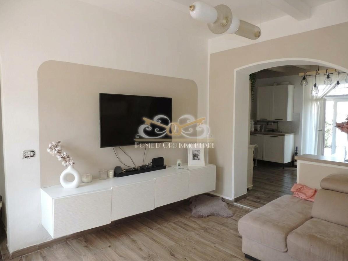 casa indipendente in vendita a San Giuliano Terme in zona Mezzana