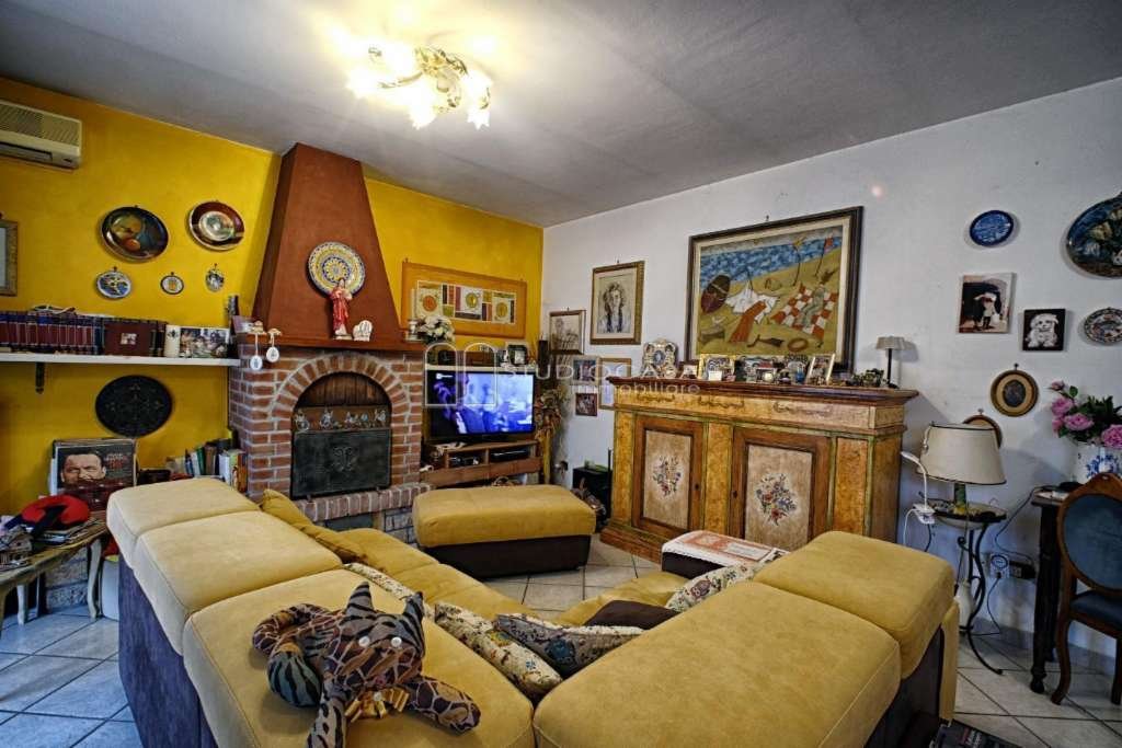 casa indipendente in vendita a San Giuliano Terme