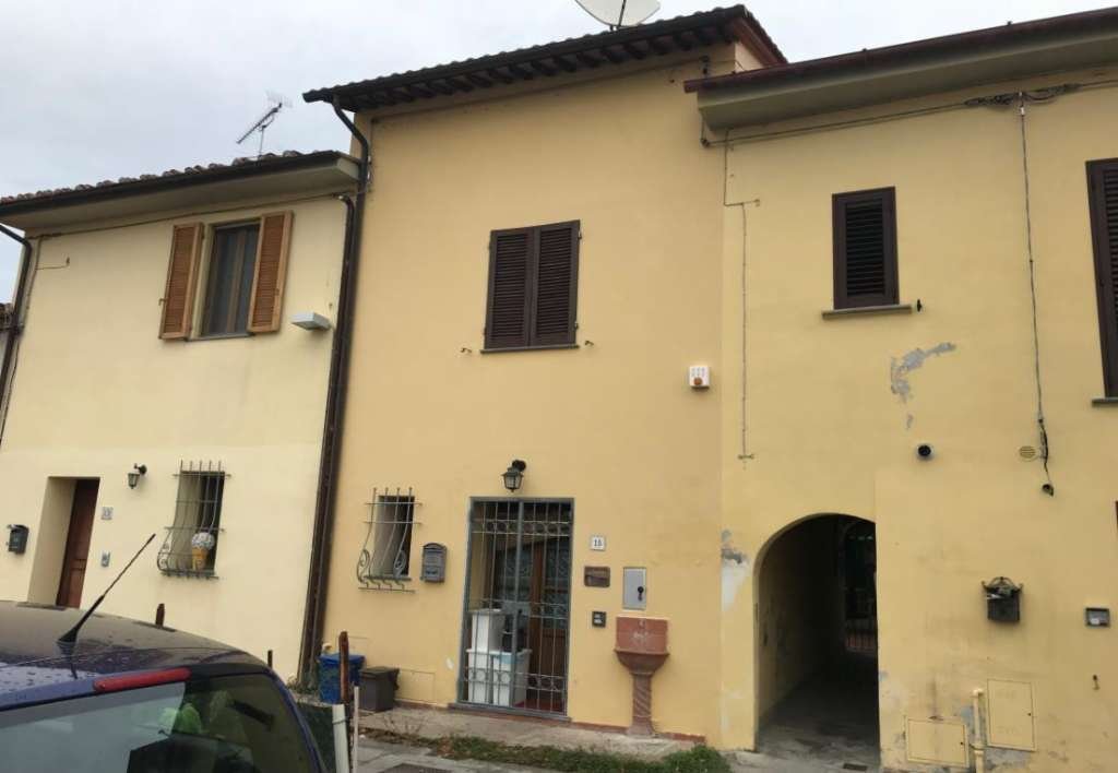 casa indipendente in vendita a San Giuliano Terme in zona Pontasserchio