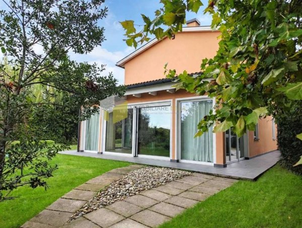 casa indipendente in vendita a San Giuliano Terme in zona Orzignano