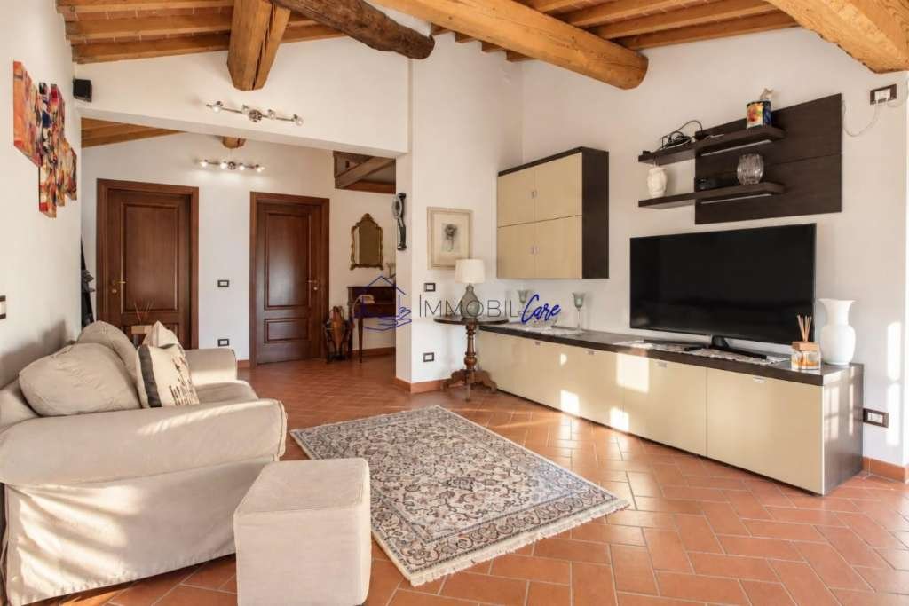 appartamento in vendita a San Giuliano Terme in zona Mezzana