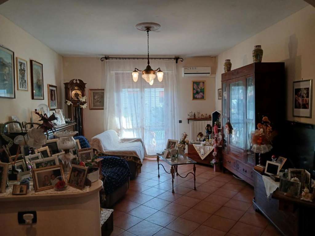 appartamento in vendita a San Giuliano Terme in zona Agnano