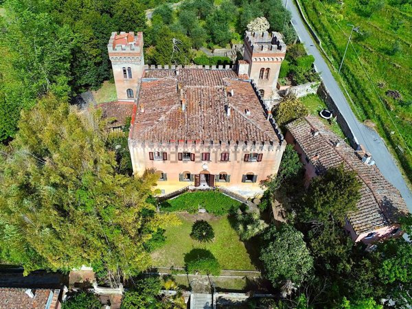 casa indipendente in vendita a San Giuliano Terme