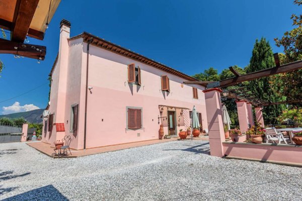 casa indipendente in vendita a San Giuliano Terme in zona Gello