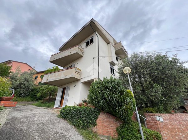 casa indipendente in vendita a San Miniato in zona Ponte a Elsa