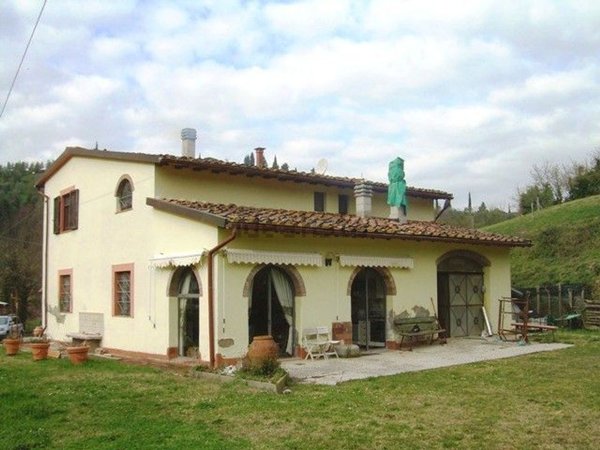 casale in vendita a San Miniato