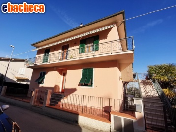 casa indipendente in vendita a San Miniato