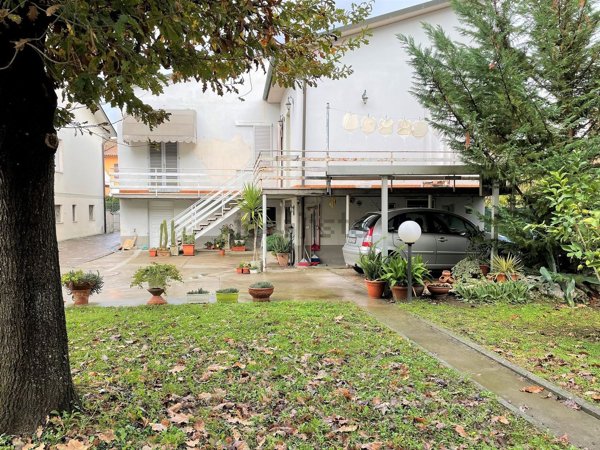 casa indipendente in vendita a San Miniato
