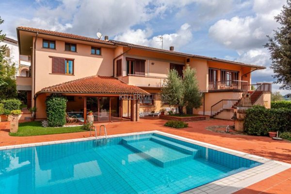 casa indipendente in vendita a San Miniato