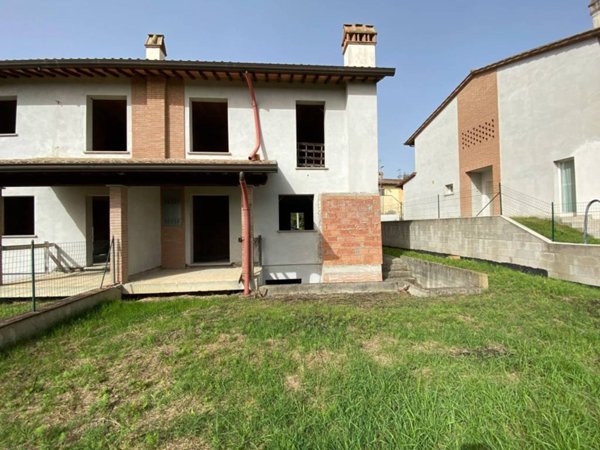 casa indipendente in vendita a San Miniato