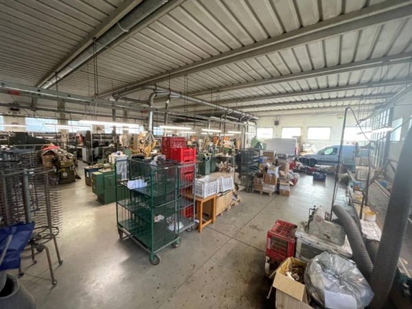 locale di sgombero in vendita a San Miniato