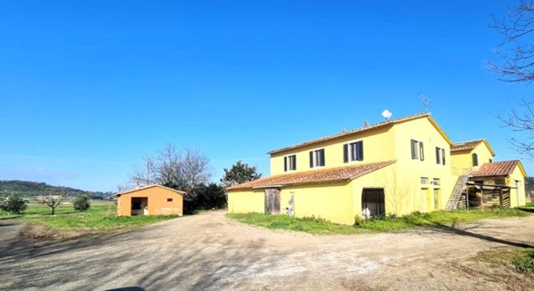 casa indipendente in vendita a San Miniato