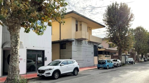 ufficio in vendita a San Miniato in zona San Miniato Basso