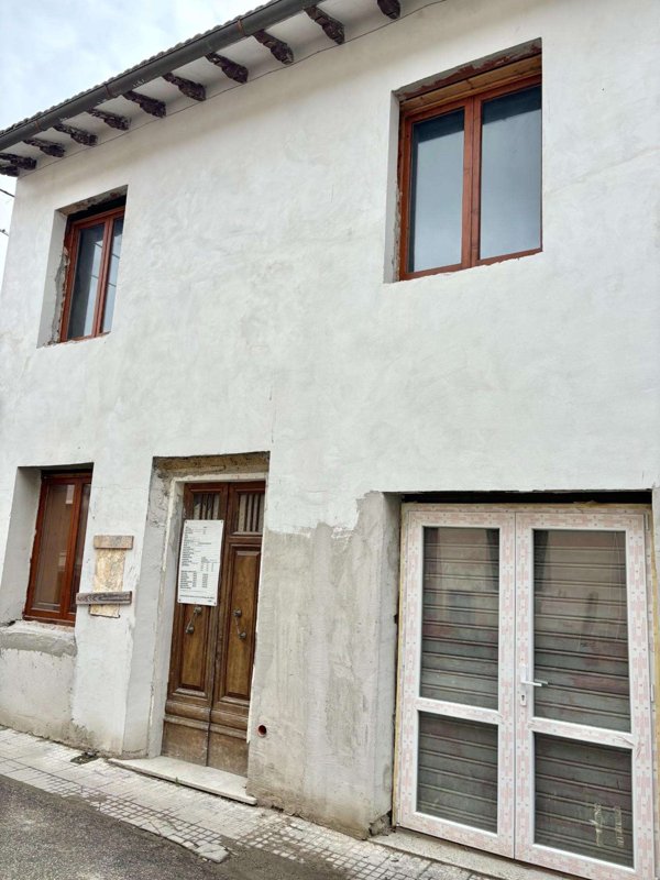 intera palazzina in vendita a San Miniato in zona Stibbio