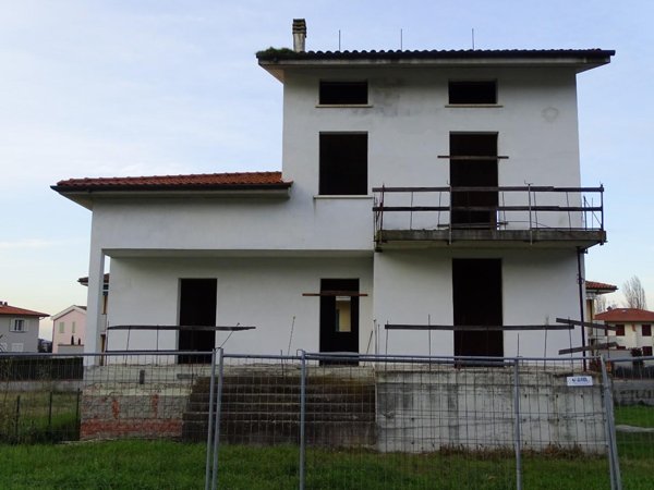 casa indipendente in vendita a San Miniato