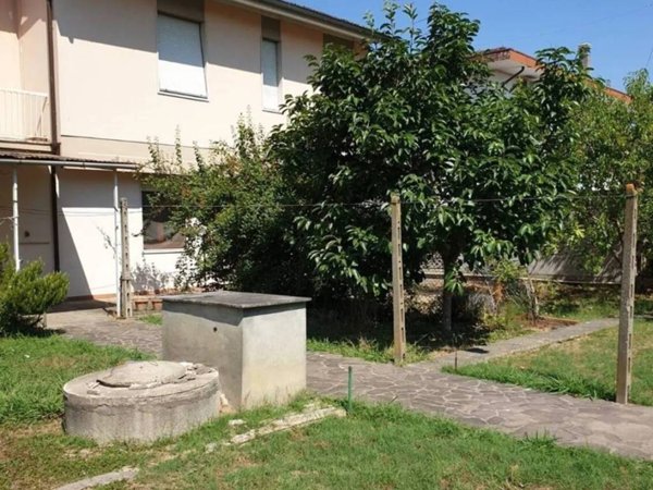 casa indipendente in vendita a San Miniato