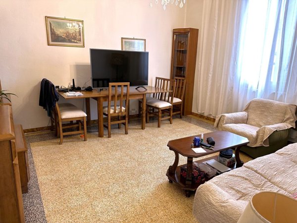 casa indipendente in vendita a San Miniato