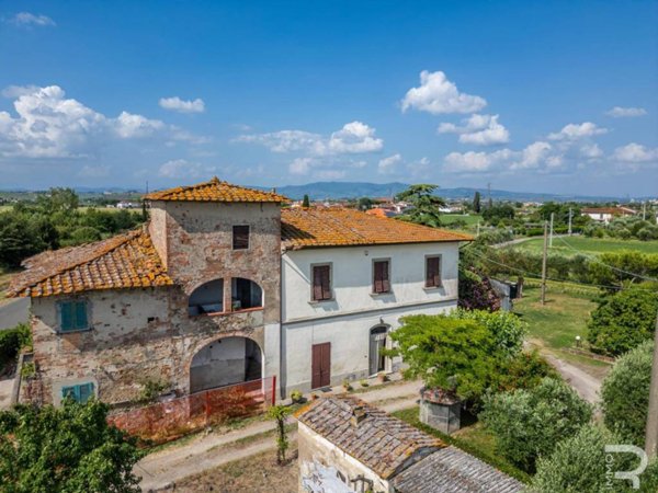 casale in vendita a San Miniato