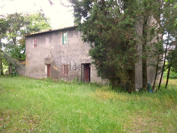 casale in vendita a San Miniato