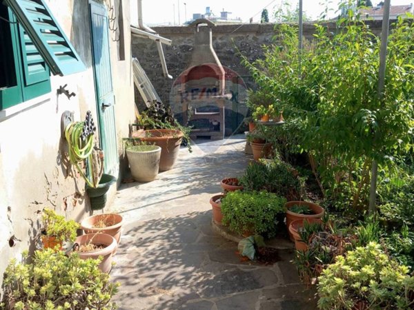 casa indipendente in vendita a San Miniato in zona Ponte a Elsa