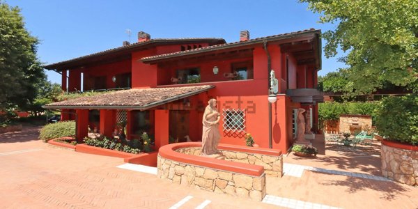 casa indipendente in vendita a San Miniato