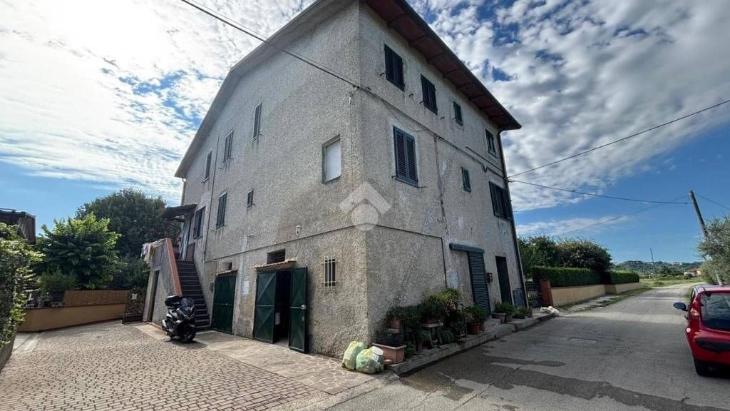 appartamento in vendita a San Miniato in zona Roffia