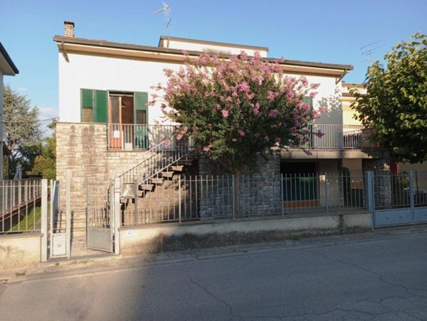 casa indipendente in vendita a San Miniato in zona Ponte a Elsa