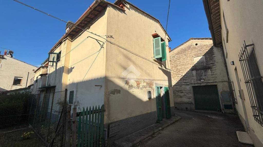 appartamento in vendita a San Miniato in zona Corazzano
