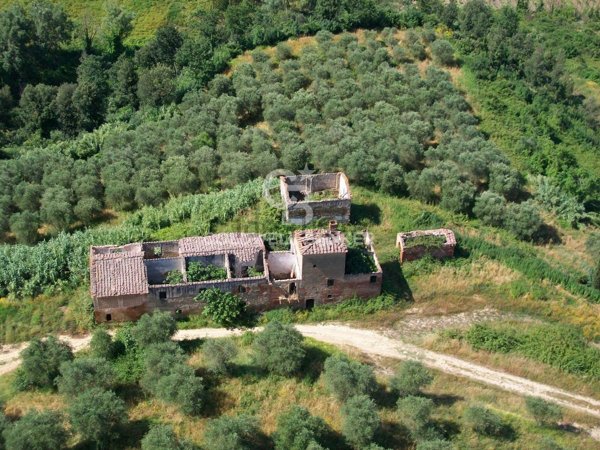 casale in vendita a San Miniato