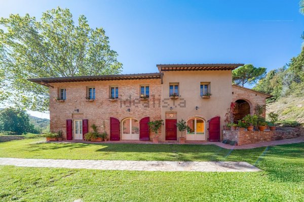 casale in vendita a San Miniato