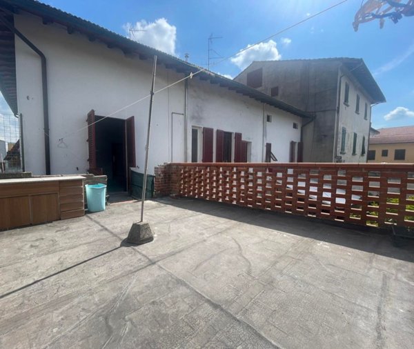 appartamento in vendita a San Miniato in zona Ponte a Egola