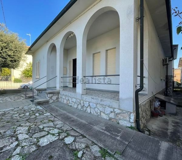 casa indipendente in vendita a San Miniato