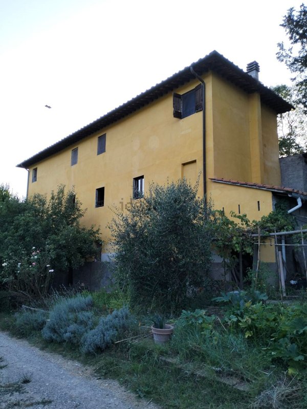 casale in vendita a San Miniato