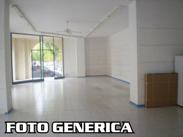 locale commerciale in vendita a San Miniato