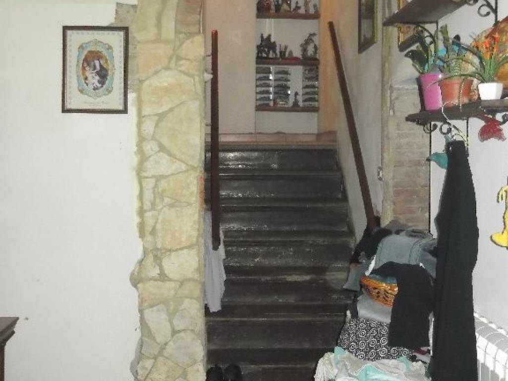 casa indipendente in vendita a San Miniato in zona Corazzano