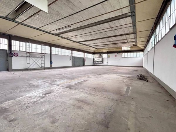 locale commerciale in vendita a San Miniato in zona San Donato