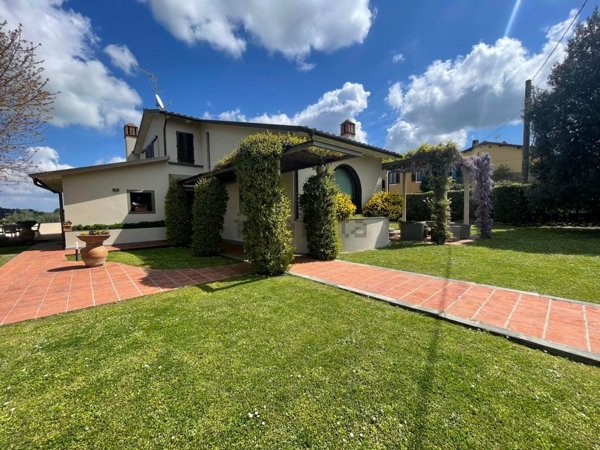 casa indipendente in vendita a San Miniato