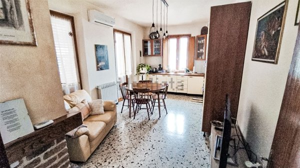 casa indipendente in vendita a San Miniato