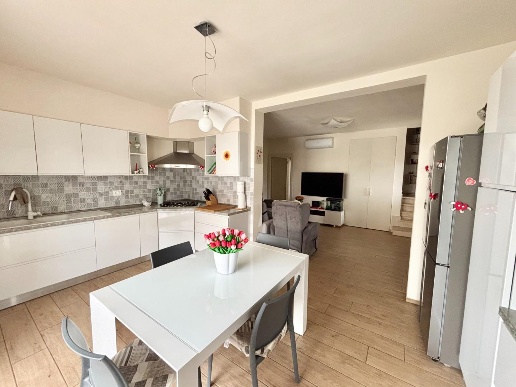 casa indipendente in vendita a San Miniato in zona Stibbio