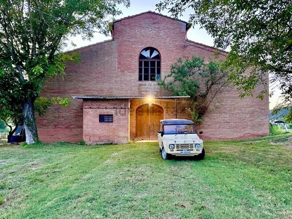 capannone in vendita a San Miniato