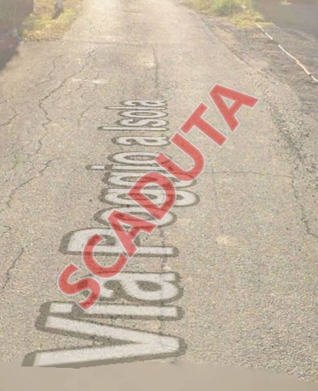 locale commerciale in vendita a San Miniato in zona Isola