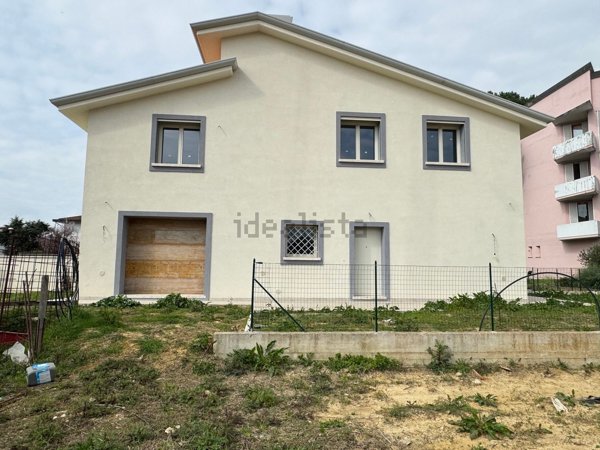 casa indipendente in vendita a San Miniato in zona Ponte a Egola