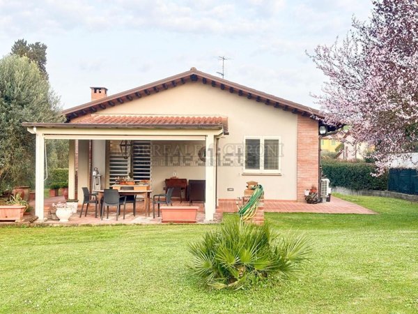 casa indipendente in vendita a San Miniato