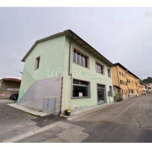 locale di sgombero in vendita a San Miniato