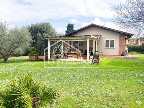 casa indipendente in vendita a San Miniato in zona Ponte a Elsa