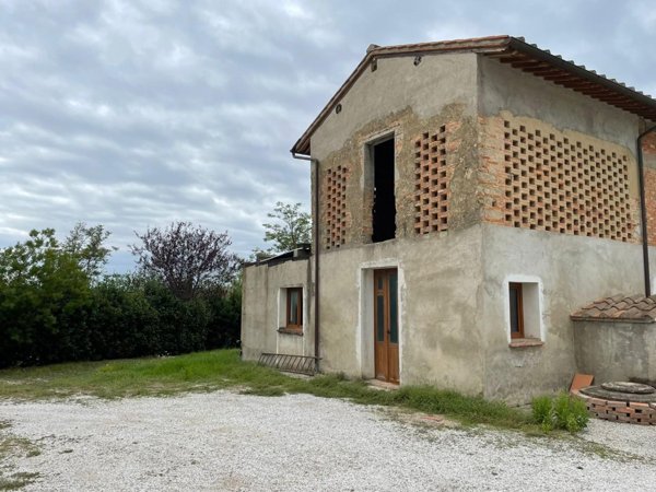 casale in vendita a San Miniato